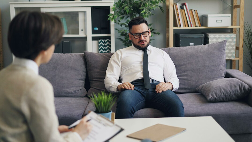 psychologist analyzing data
